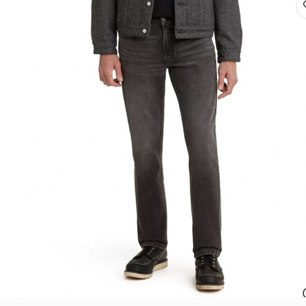 🏈NWT LEVIS STRAIGHT